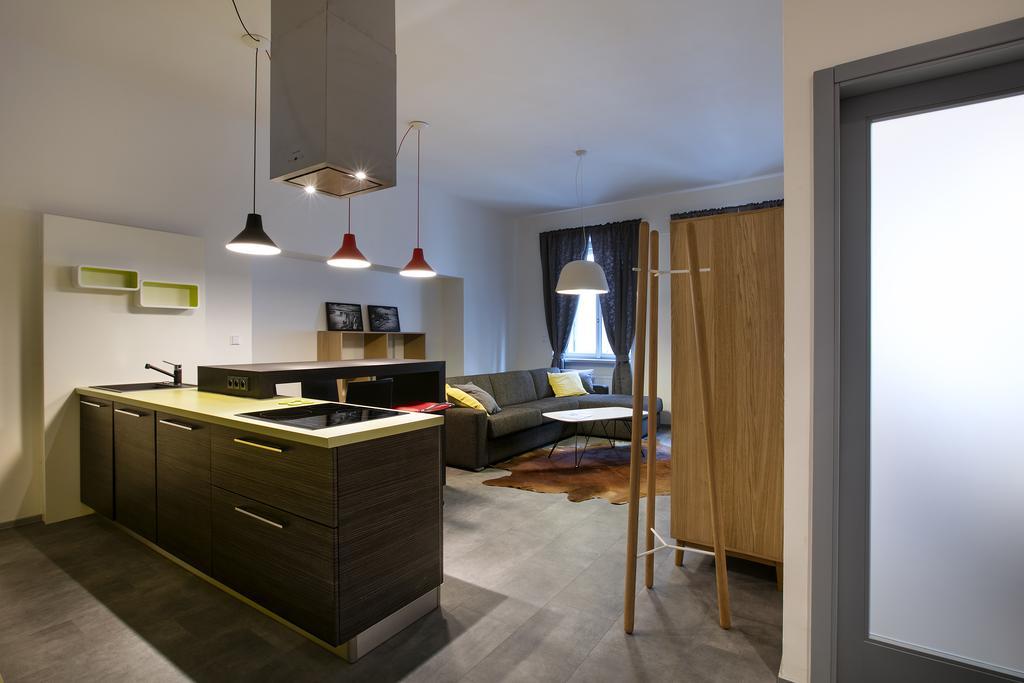 פראג Apartments At The Blue Duckling מראה חיצוני תמונה