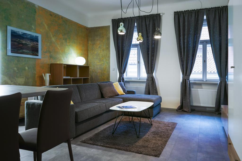 פראג Apartments At The Blue Duckling מראה חיצוני תמונה