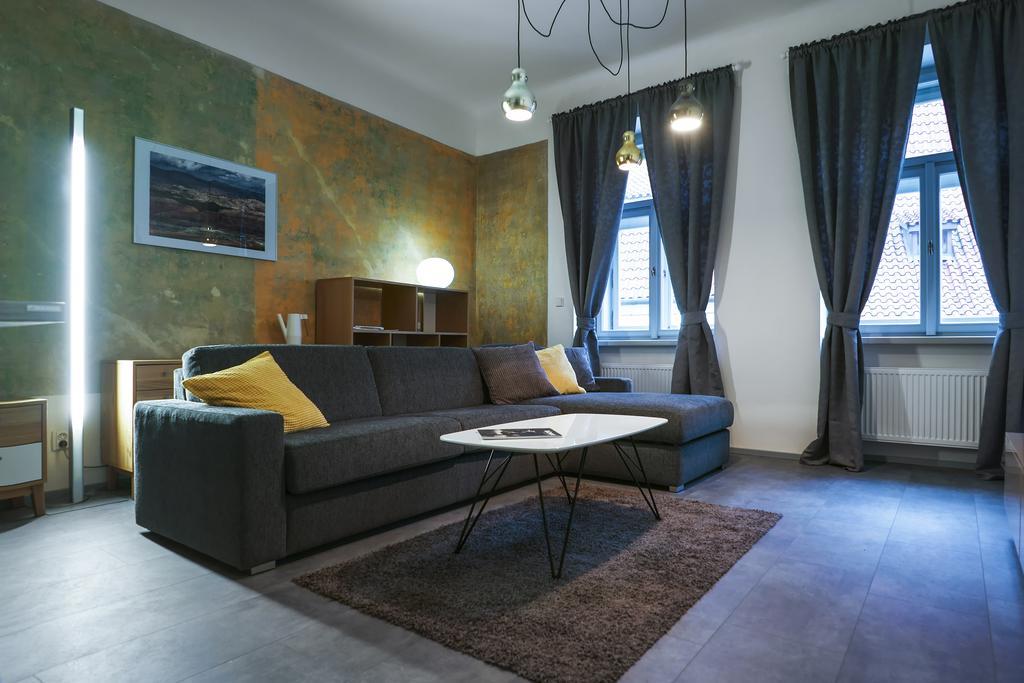 פראג Apartments At The Blue Duckling מראה חיצוני תמונה