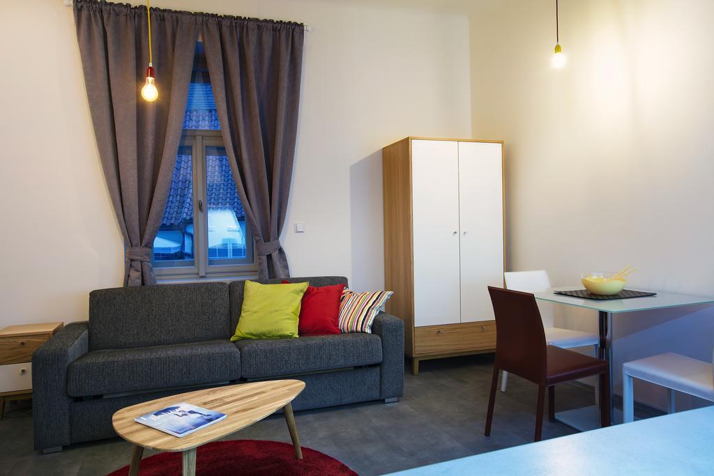 פראג Apartments At The Blue Duckling מראה חיצוני תמונה
