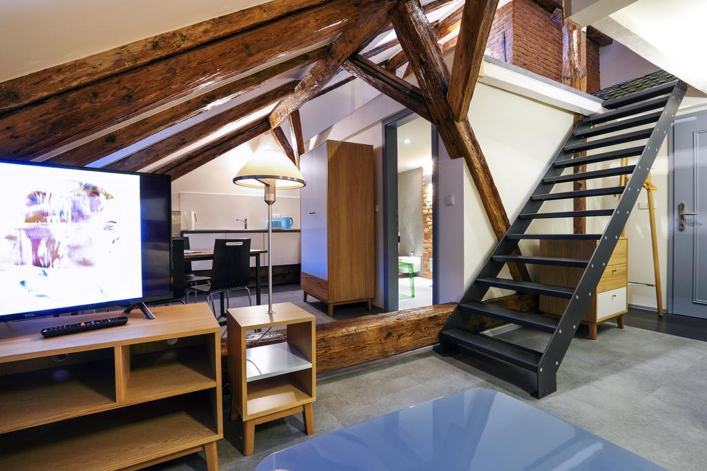 פראג Apartments At The Blue Duckling מראה חיצוני תמונה